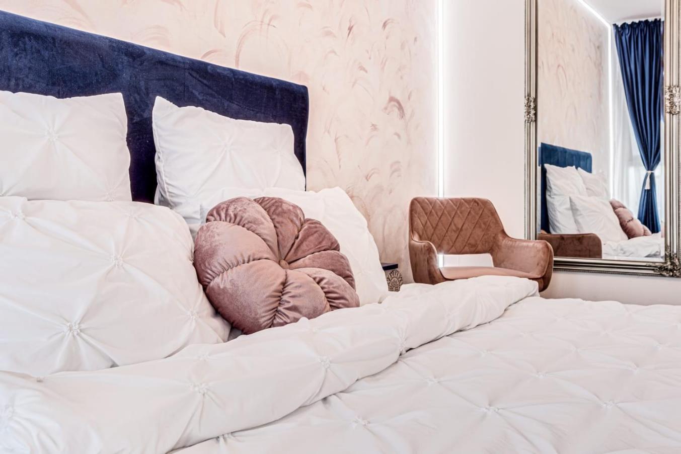 Ari Rose Apartment With Cozy Balcony Arad Buitenkant foto